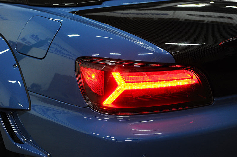Buddy Club Sequential LED Tail Light | S2000 AP1 view 2