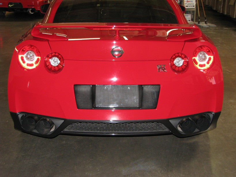 APR Performance Carbon Fiber License Plate Frame /GTR R35 | GTR 2008-2011Install2