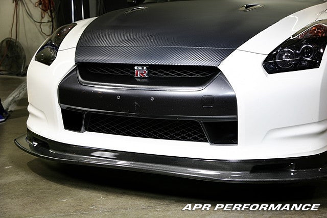 APR Performance Carbon Fiber Front Airdam | Nissan GTR R35 2008-2011Install2