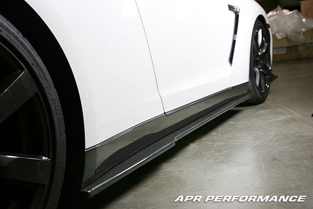 APR Performance Carbon Fiber Side Rocker Extensions GTR | Nissan GTR 2008-2016Install2