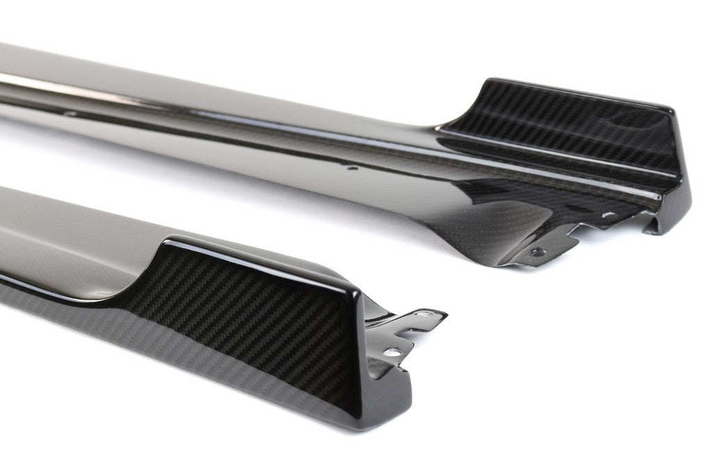 APR Performance Carbon Fiber Side Rocker Extensions Porsche Cayman GT4 | Porsche Cayman GT4 2015-2016 Install 3